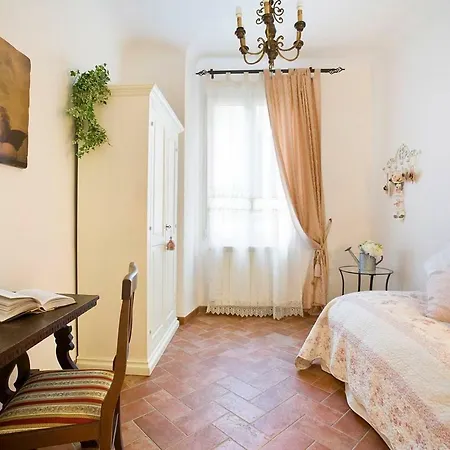 Apartment Ellen's Cozy Florence